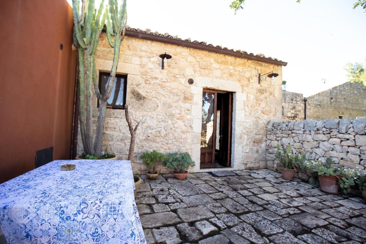 Homidoo Carrubo Apartamento Santa Croce Camerina Exterior foto